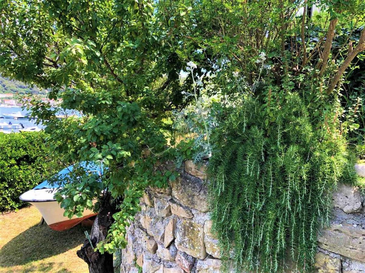 סופטרסקה דראגה Apartments With Boat Mooring Marija מראה חיצוני תמונה