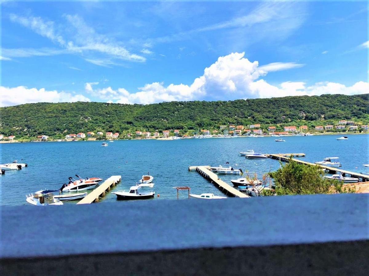סופטרסקה דראגה Apartments With Boat Mooring Marija מראה חיצוני תמונה
