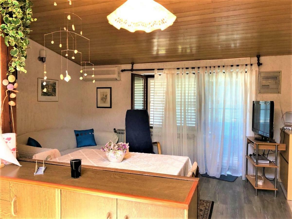 סופטרסקה דראגה Apartments With Boat Mooring Marija מראה חיצוני תמונה
