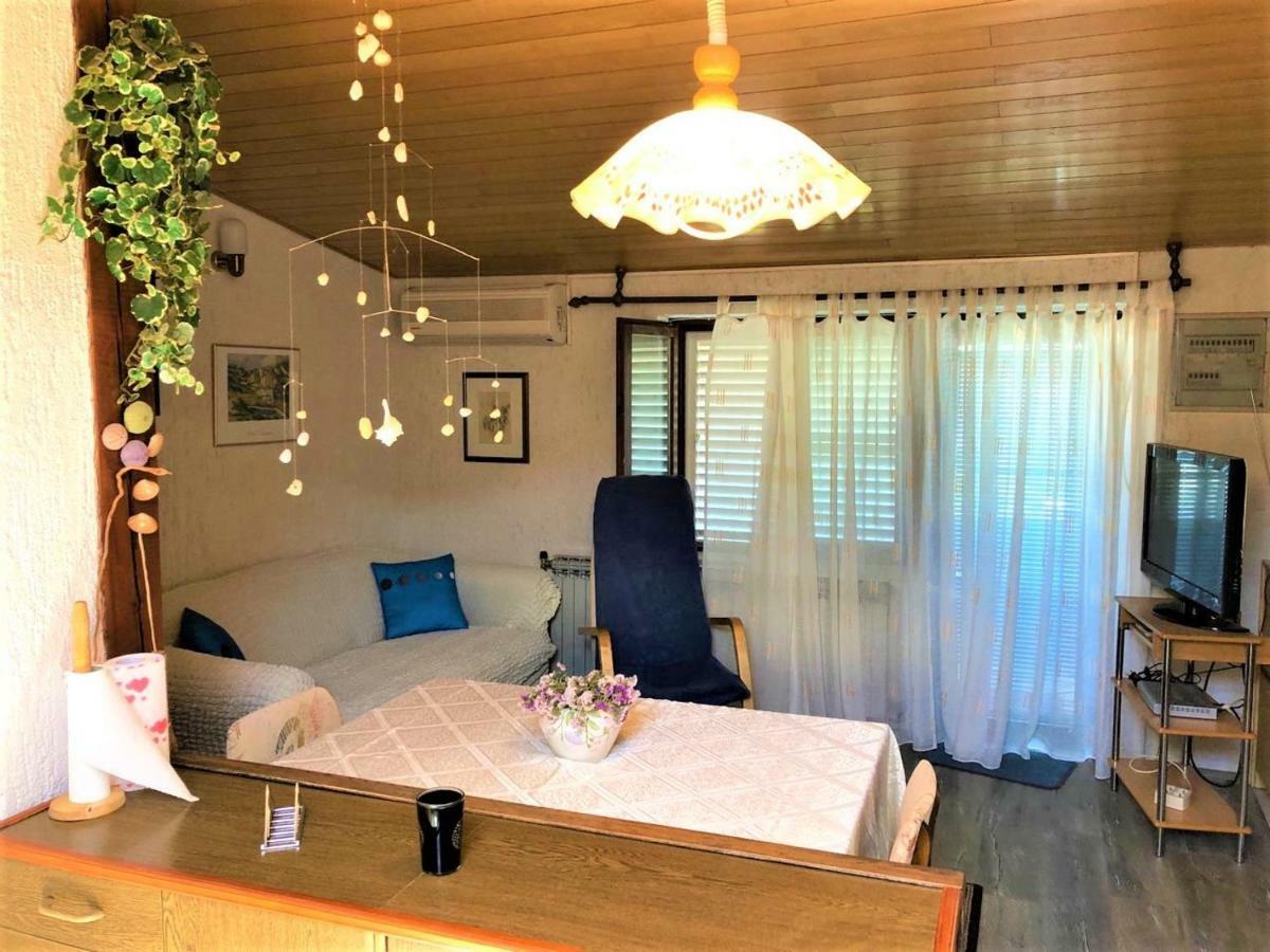 סופטרסקה דראגה Apartments With Boat Mooring Marija מראה חיצוני תמונה